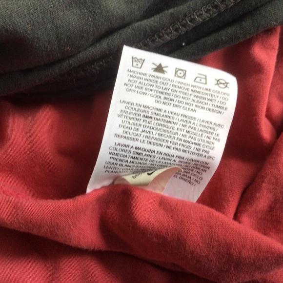 NIKE DRI FIT RUNNING LONG SLEEVE SCUBA HOOD TOP M - Picture 13 of 16